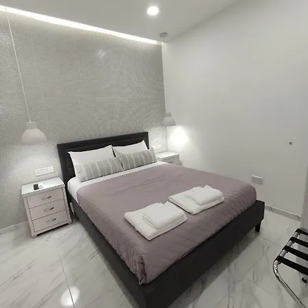 2 Brothers * 利马索尔