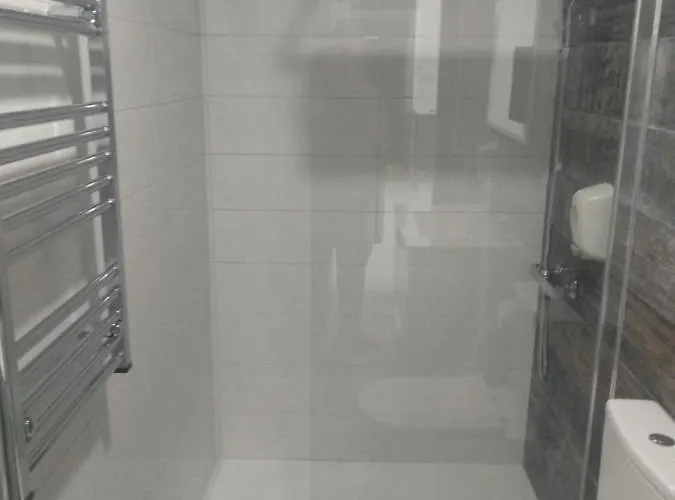 2 Brothers リマソール